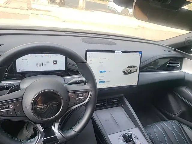 BYD Seal 06 — Фото автомобиля 9