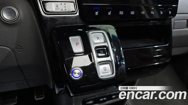 Hyundai Staria — Фото автомобиля 9
