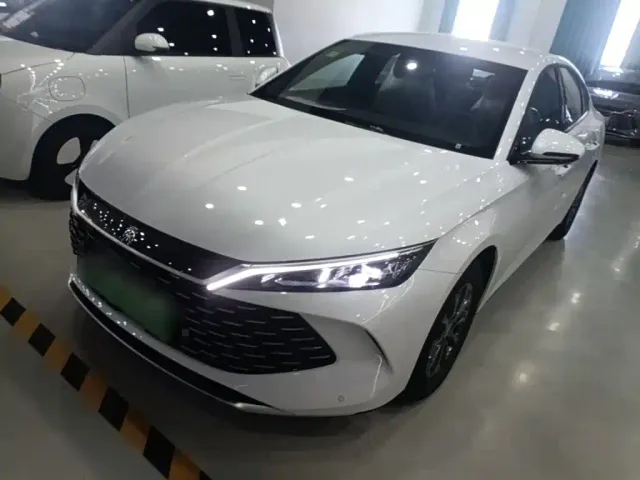 Фотография автомобиля — BYD Qin L