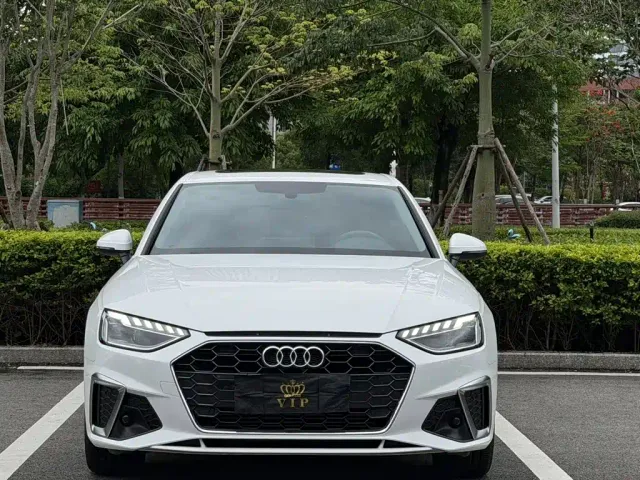 Audi A4L — Фото автомобиля 2