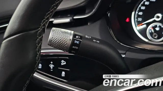 Genesis GV70 — Фото автомобиля 26