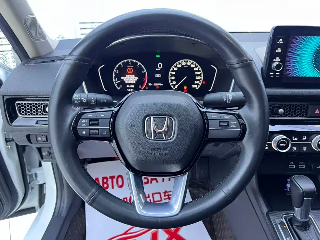 Honda Civic — Фото автомобиля 14