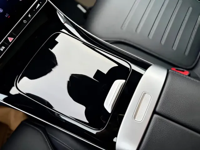 Mercedes-Benz C-Class — Фото автомобиля 15