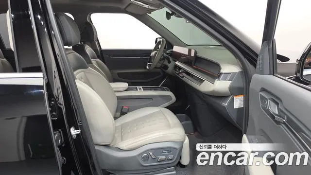 Kia EV9 — Фото автомобиля 16