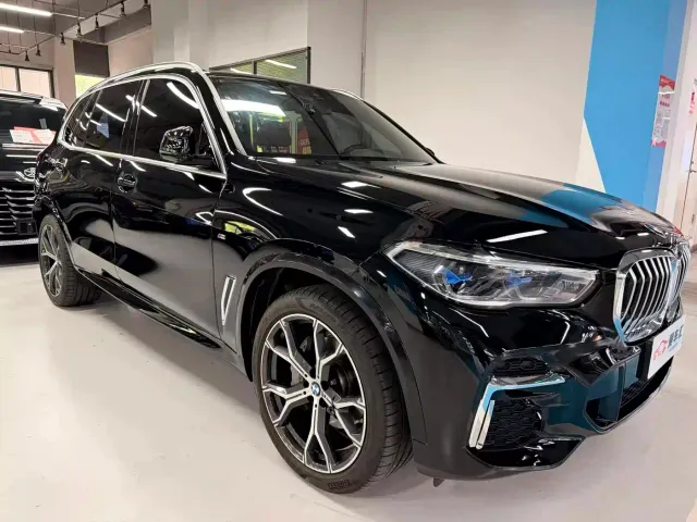 BMW X5 — Фото автомобиля 3