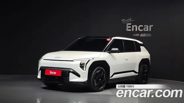 Фотография автомобиля — Kia EV3
