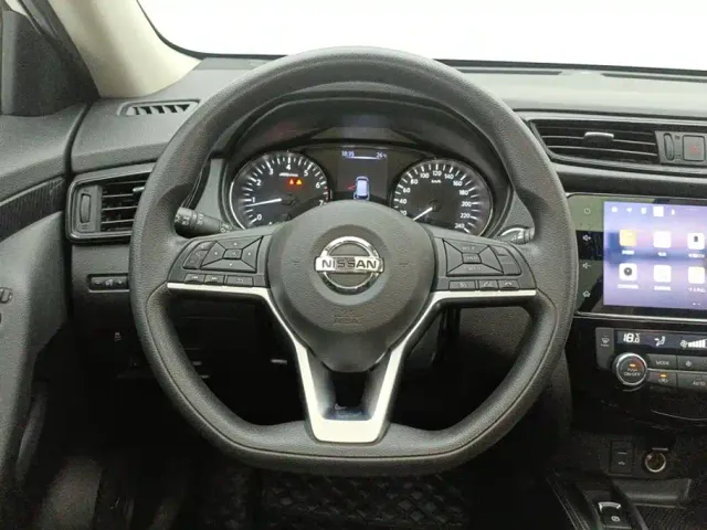 Nissan X-Trail — Фото автомобиля 15