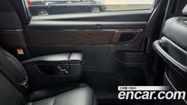 Toyota Alphard 4th Gen — Фото автомобиля 14