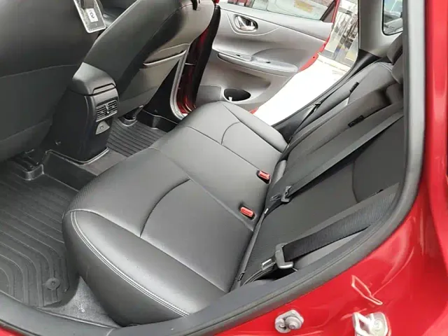 Nissan Tiida — Фото автомобиля 16