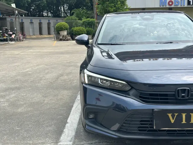 Honda Civic — Фото автомобиля 4