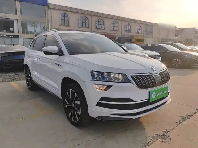 Skoda Karoq — Фото автомобиля 3