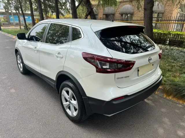 Nissan Qashqai — Фото автомобиля 9
