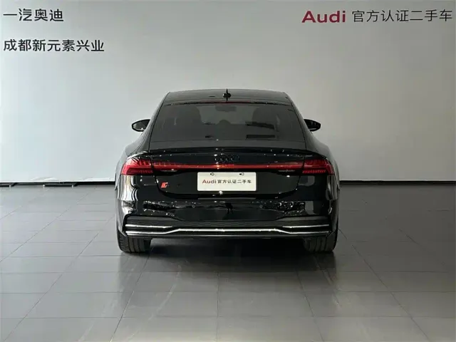 Audi A7 — Фото автомобиля 5