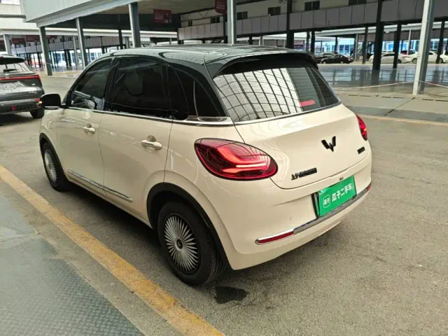 Wuling Bingo — Фото автомобиля 4