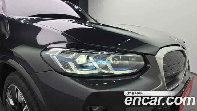 BMW iX3 G08 (2020–2024) — Фото автомобиля 7
