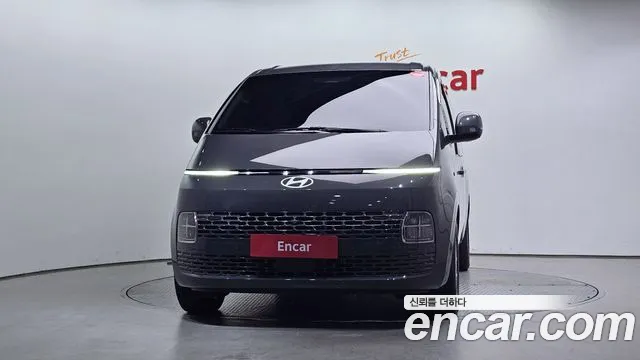 Hyundai Staria Staria — Фото автомобиля 3