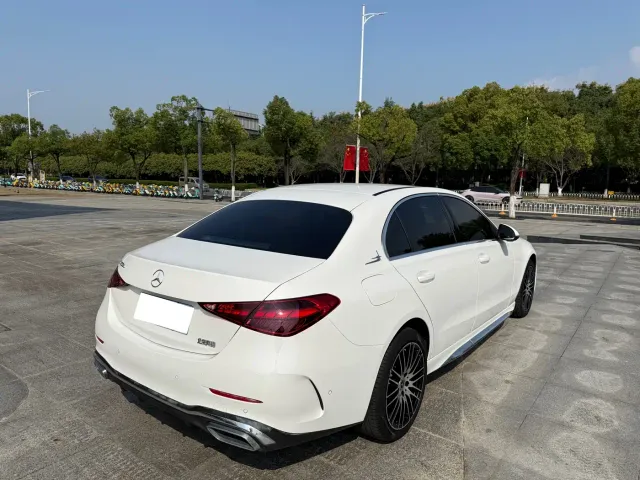 Mercedes-Benz C-Class — Фото автомобиля 8