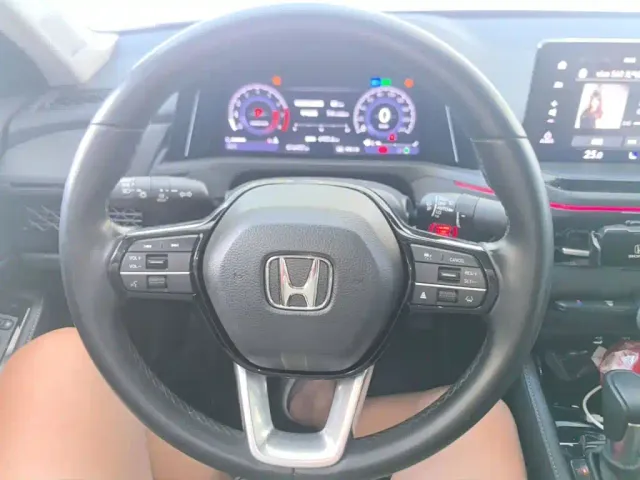 Honda Accord — Фото автомобиля 10
