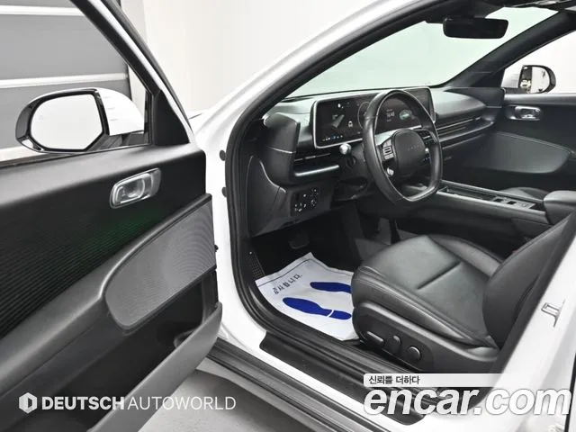 Hyundai Ioniq 6 — Фото автомобиля 11