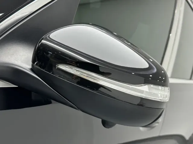 Mercedes-Benz GLE-Class — Фото автомобиля 24