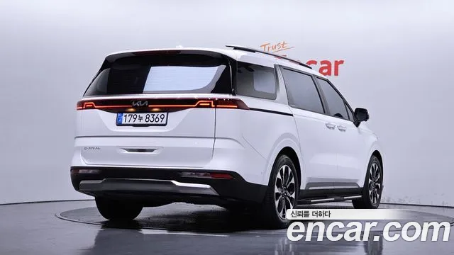 Kia Carnival 4th Gen — Фото автомобиля 2