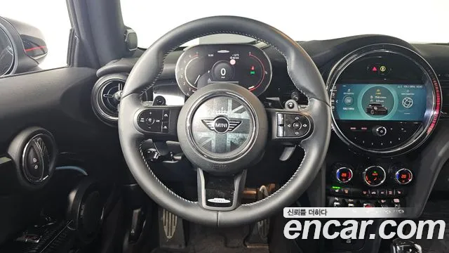Mini Cooper — Фото автомобиля 13