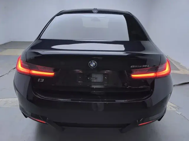 BMW i3 — Фото автомобиля 5