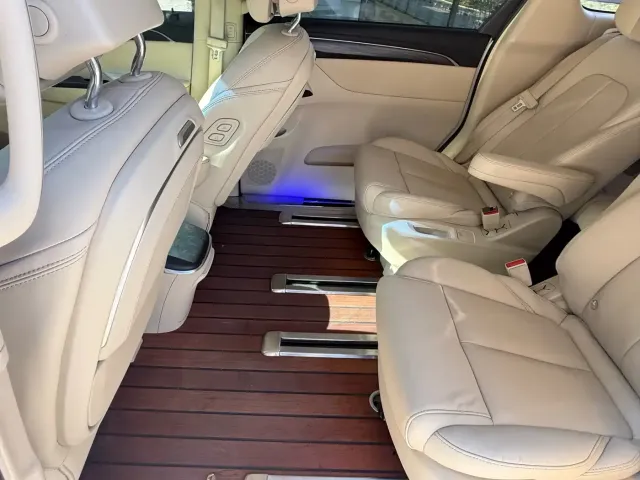 Buick Buick GL8 2021 ES Landlord 653T Premium — Фото автомобиля 11