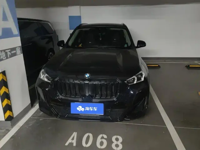 BMW X1 — Фото автомобиля 2