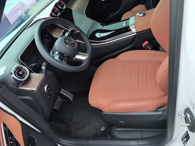 Mercedes-Benz GLC-Class — Фото автомобиля 14