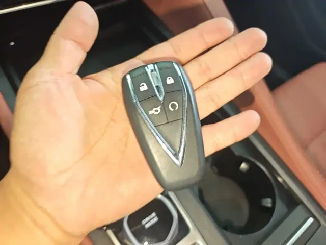 Changan CS75 Plus — Фото автомобиля 16