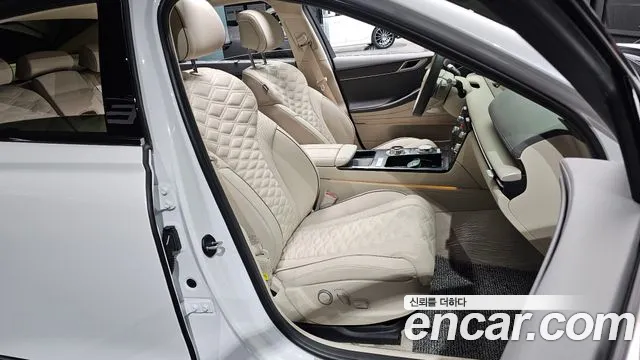 Genesis G80 RG3 — Фото автомобиля 26
