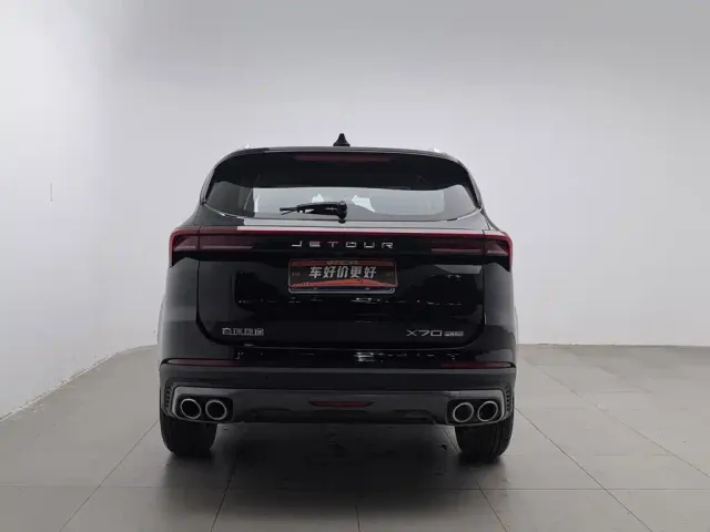 Jetour Jetour X70 PLUS 2021 1.6T DCT Star 7-Seater — Фото автомобиля 4