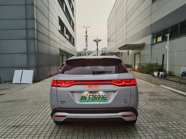 BYD Song L DM-i — Фото автомобиля 6