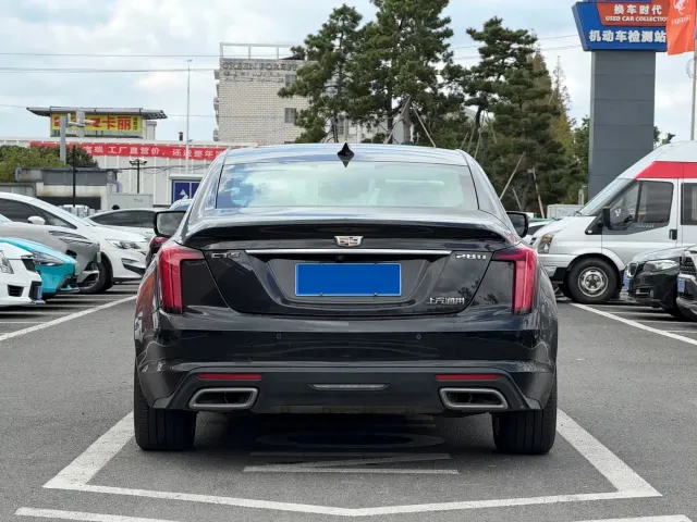 Cadillac CT5 — Фото автомобиля 10