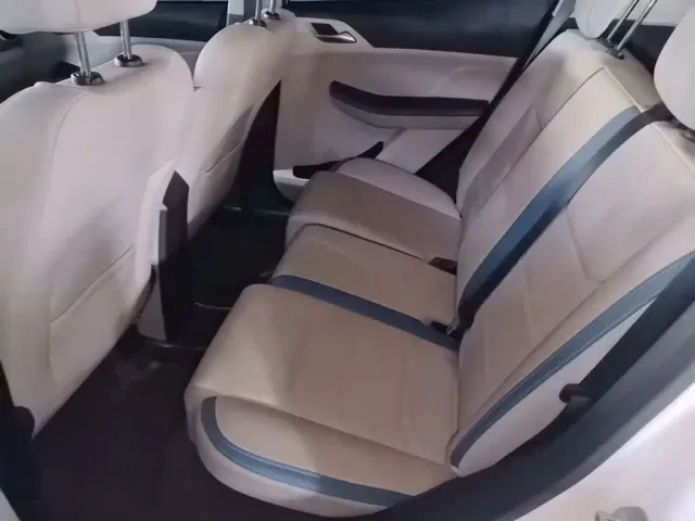 BYD Yuan Pro — Фото автомобиля 16