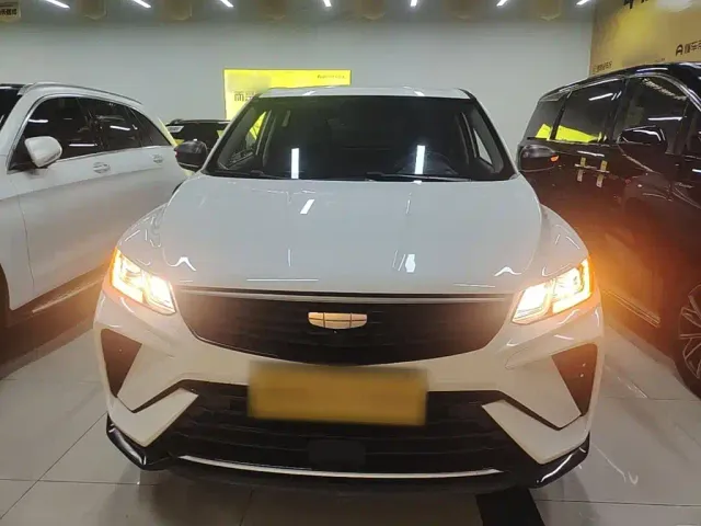 Geely Binyue — Фото автомобиля 2