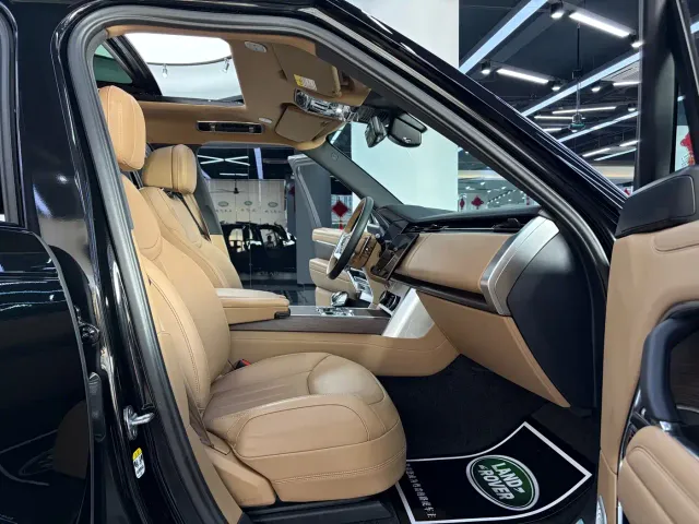 Land Rover Range Rover — Фото автомобиля 18