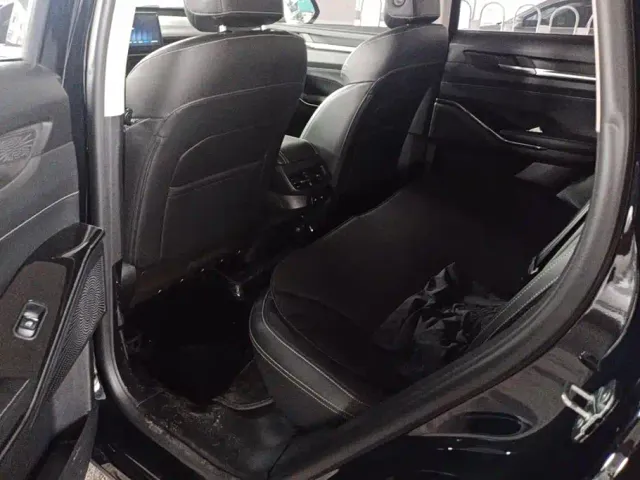 Haval H6 — Фото автомобиля 11