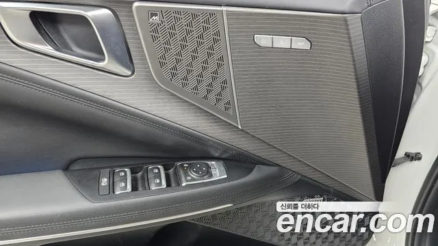Kia K8 (New) Hybrid — Фото автомобиля 29