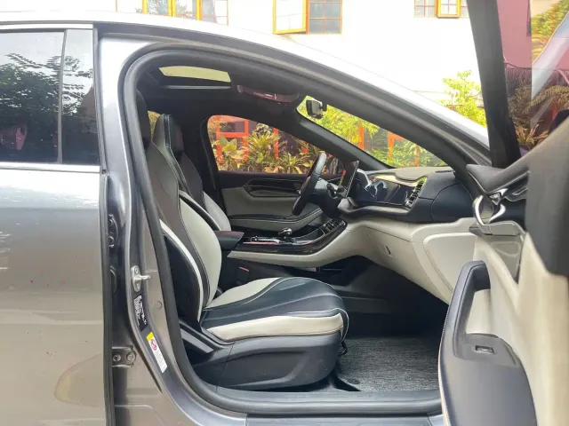 BYD Qin PLUS 2021 EV 500KM Luxury Model — Фото автомобиля 15