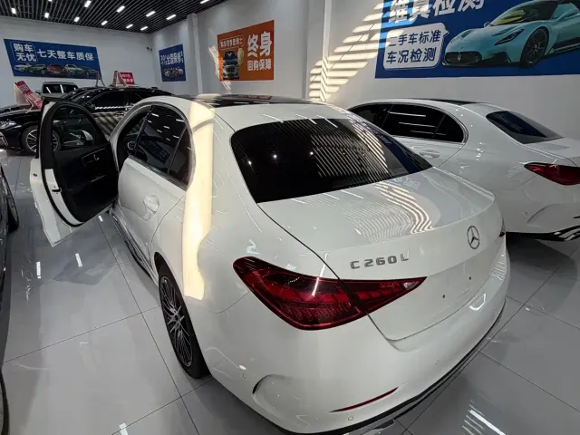 Mercedes-Benz C-Class — Фото автомобиля 8