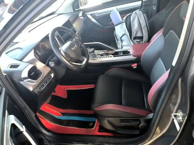Geely Binyue — Фото автомобиля 14