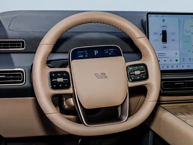 Li Auto MEGA — Фото автомобиля 24