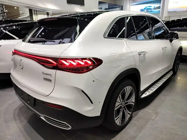 Mercedes-Benz Mercedes-Benz EQE SUV 2024 350 4MATIC Luxury Edition — Фото автомобиля 6