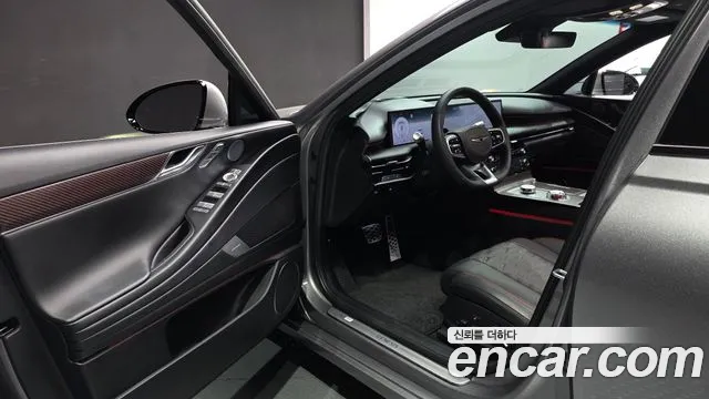 Genesis G80 RG3 — Фото автомобиля 15
