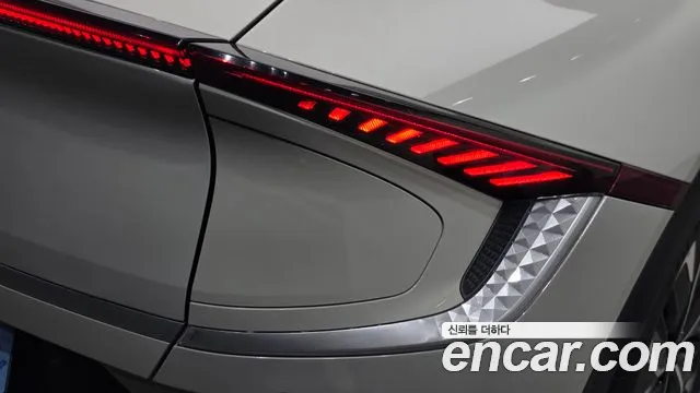 Kia EV6 — Фото автомобиля 8