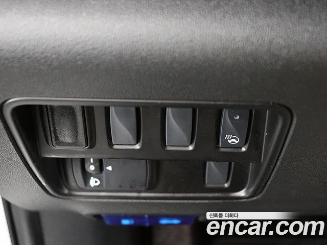 Renault-KoreaSamsung QM6 Новый QM6 2.0 GDe RE Signature 2WD — Фото автомобиля 17