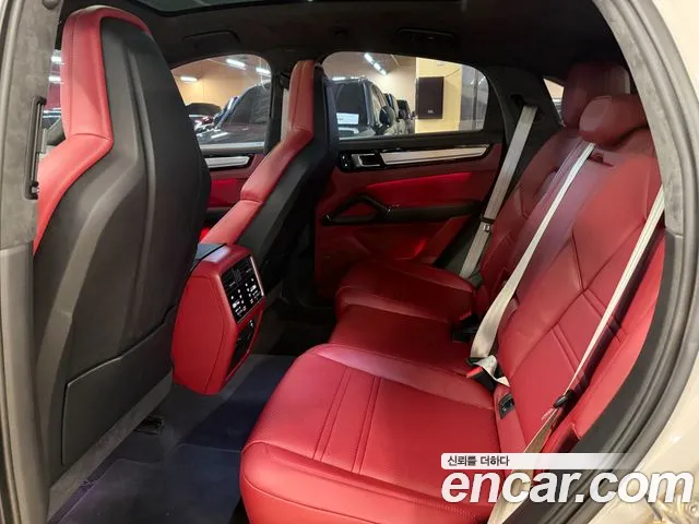 Porsche Cayenne PO536 — Фото автомобиля 16