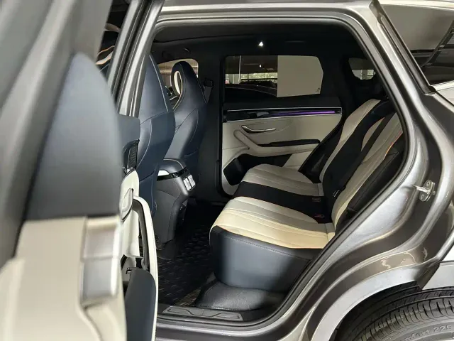 BYD Song PLUS — Фото автомобиля 5